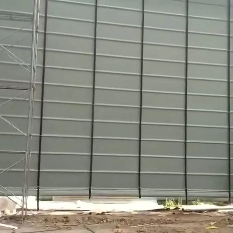 7-character stacking door