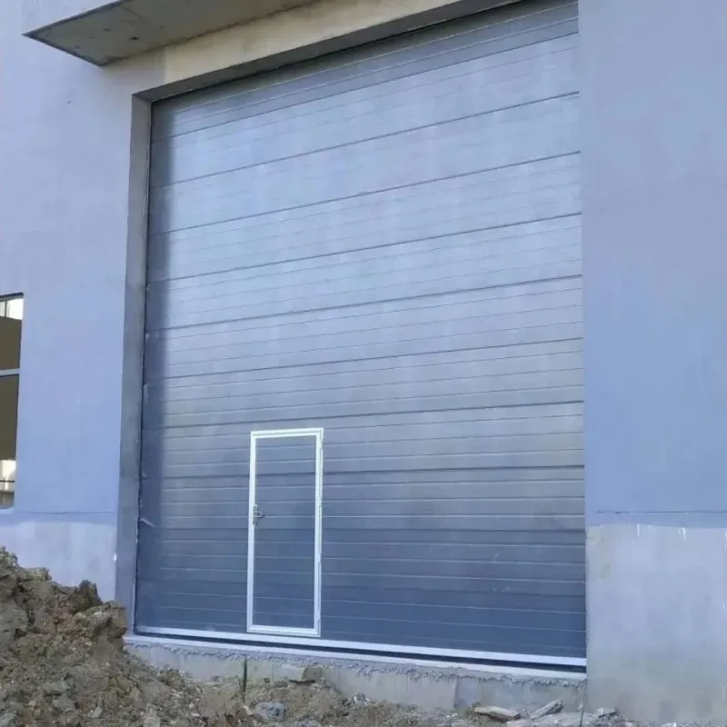 Fast roll Garage Door 