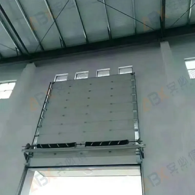 Fast roll Garage Door 