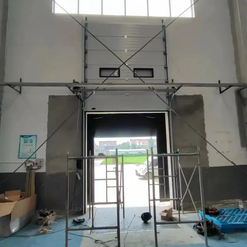 Fast roll Garage Door 