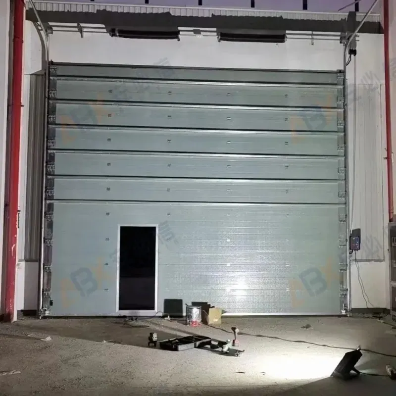 What is a Factory sliding Garage Door? Introduction to the advantages and characteristics of Garage Door functions